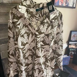 NWT women’s button up top size 2x